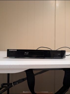 Samsung Black Blu-ray Player